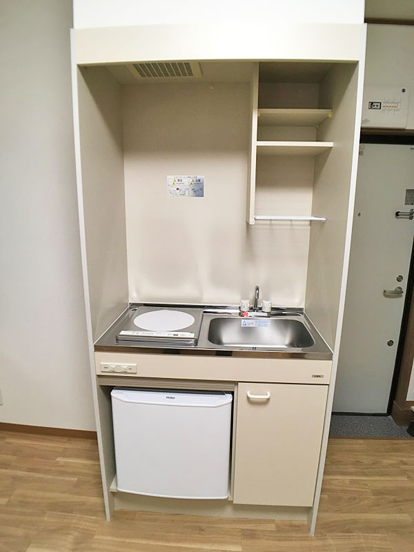 101号室キッチン